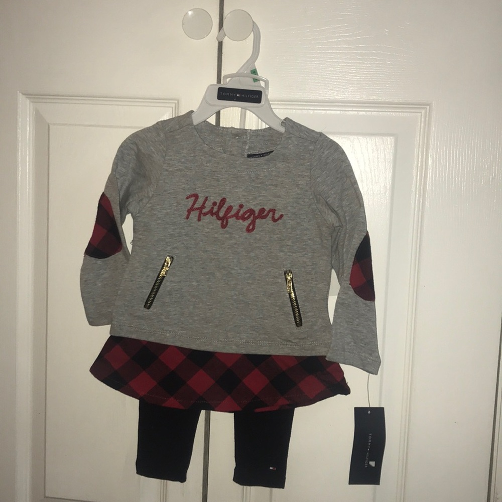 NWT Tommy Hilfiger 2 piece set 18 months